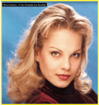 elina-garanca-43-la-favorita-2014-portrait